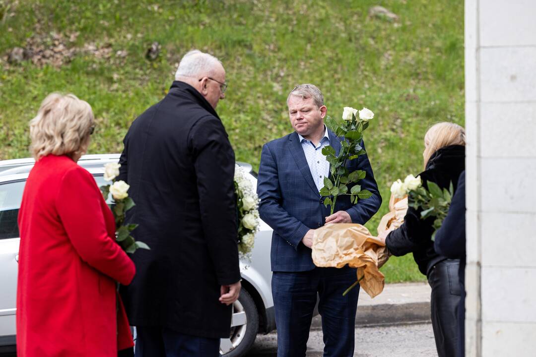 Vilniuje atsisveikinama su G. Kirkilu