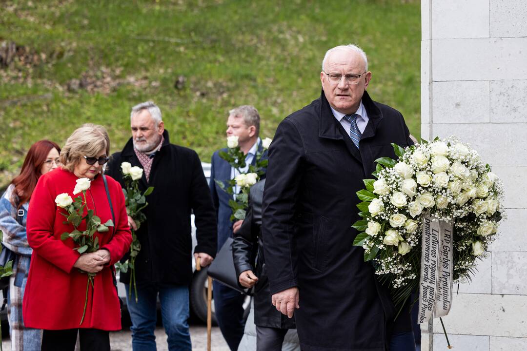 Vilniuje atsisveikinama su G. Kirkilu
