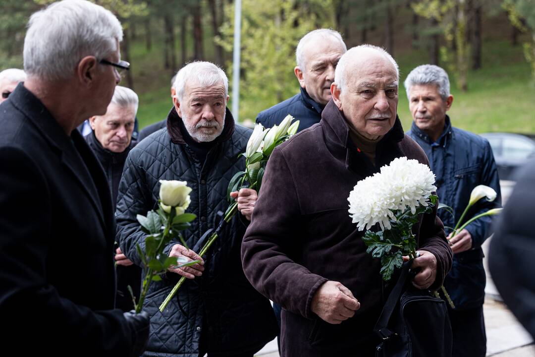 Vilniuje atsisveikinama su G. Kirkilu