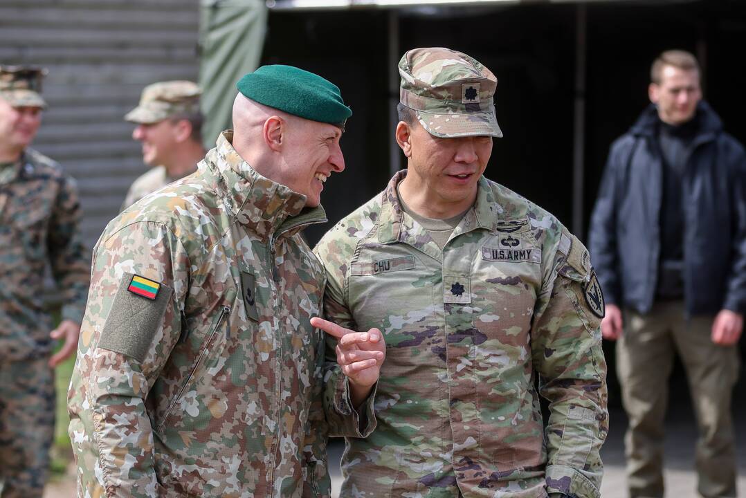 Pratybos su HIMARS