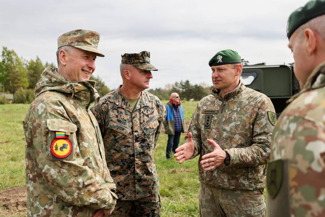 Pratybos su HIMARS