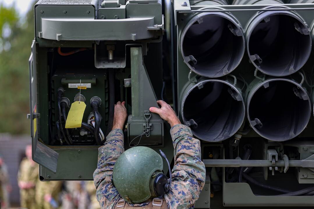 Pratybos su HIMARS