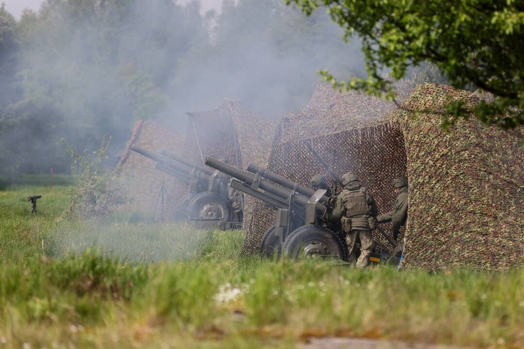 Pratybos su HIMARS