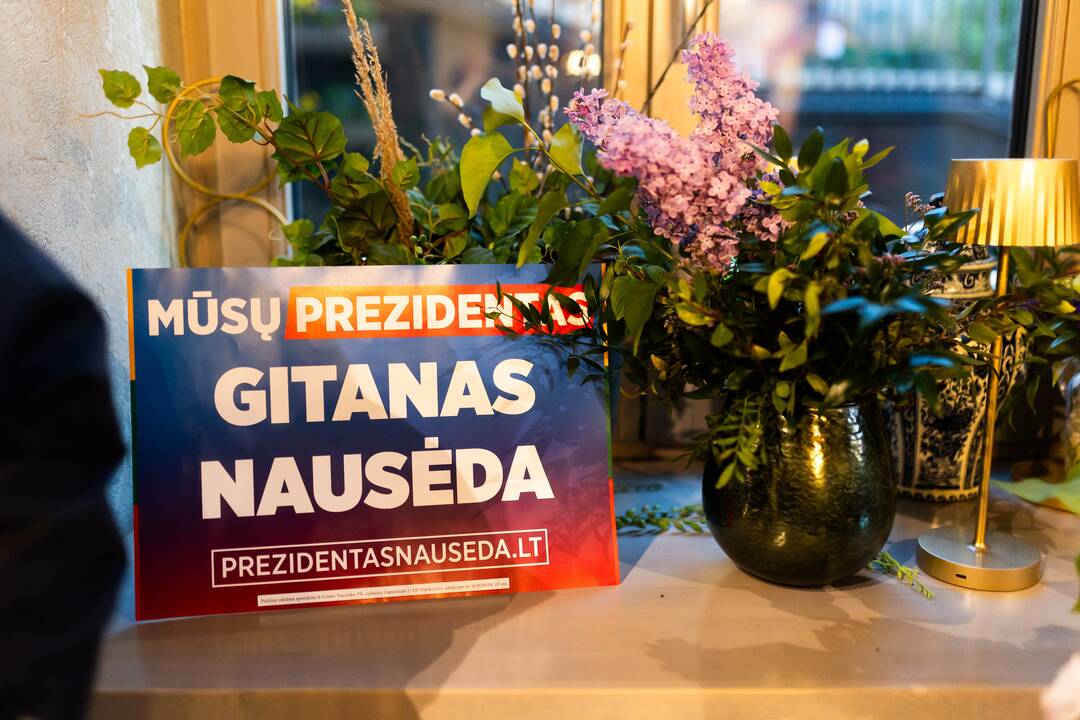 G. Nausėdos štabas laukia rinkimų rezultatų