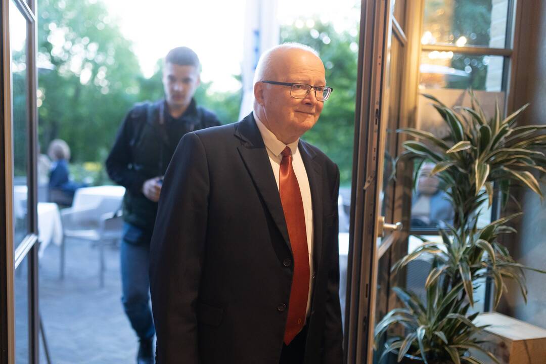 G. Nausėdos štabas laukia rinkimų rezultatų