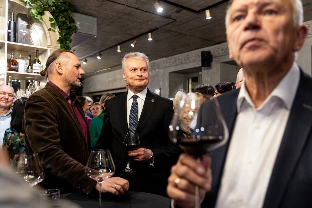 G. Nausėdos štabas laukia rinkimų rezultatų