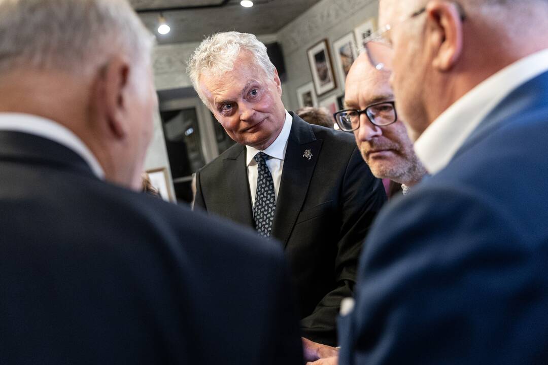 G. Nausėdos štabas laukia rinkimų rezultatų