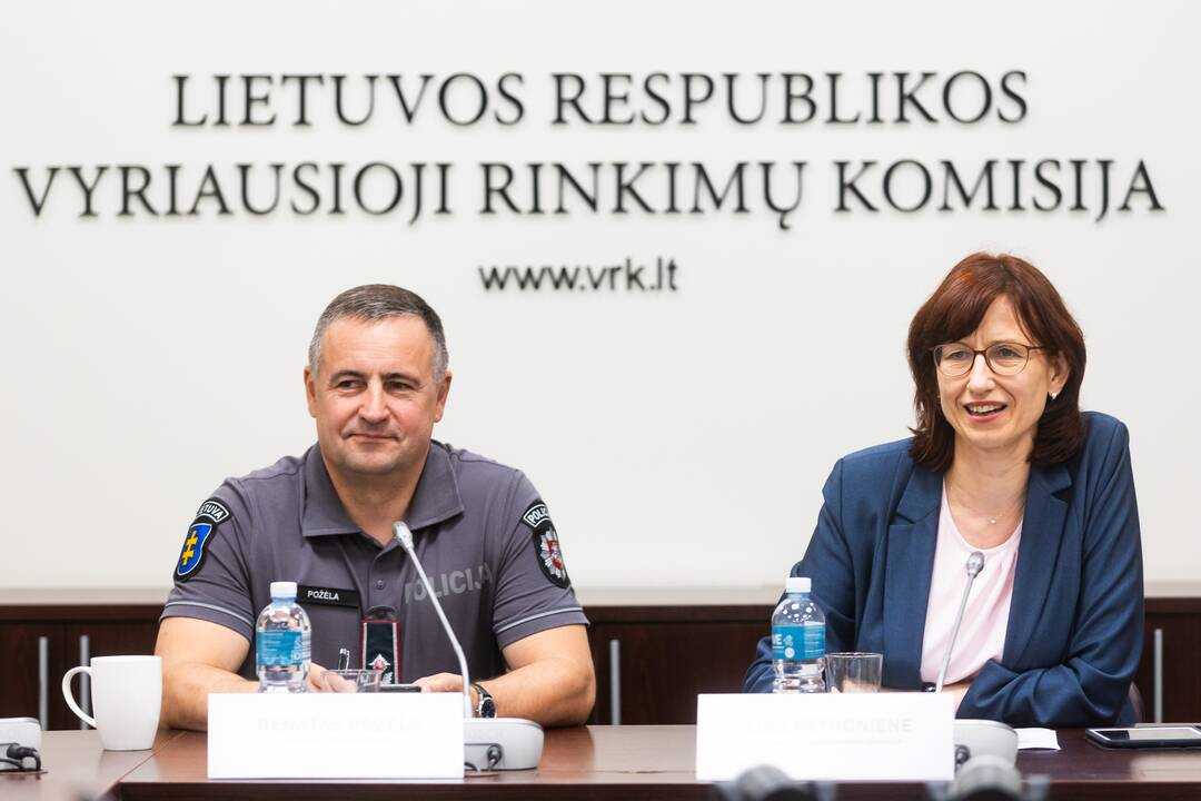Prezidento rinkimai: VRK ir Lietuvos policijos atstovų konferencija