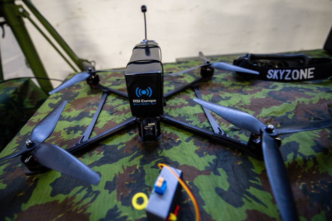 Kariuomenę pasiekė tūkstantis lietuvių gamintų FPV dronų