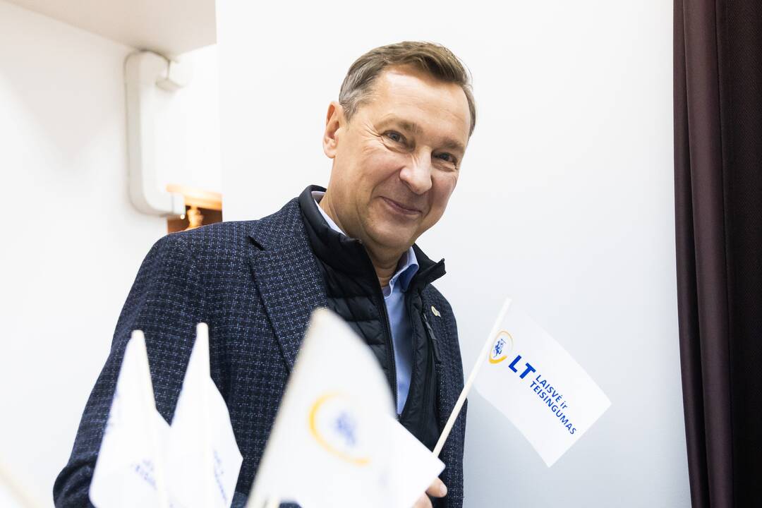 „Laisvė ir teisingumas“ laukia Seimo rinkimų rezultatų