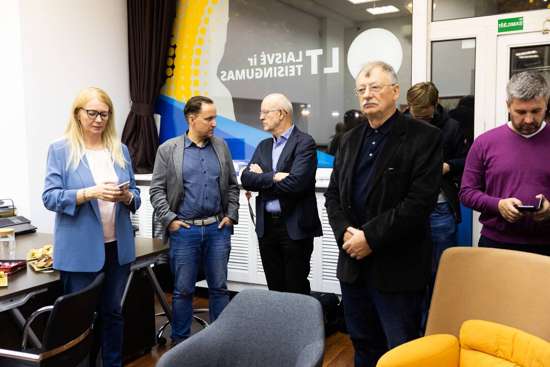 „Laisvė ir teisingumas“ laukia Seimo rinkimų rezultatų