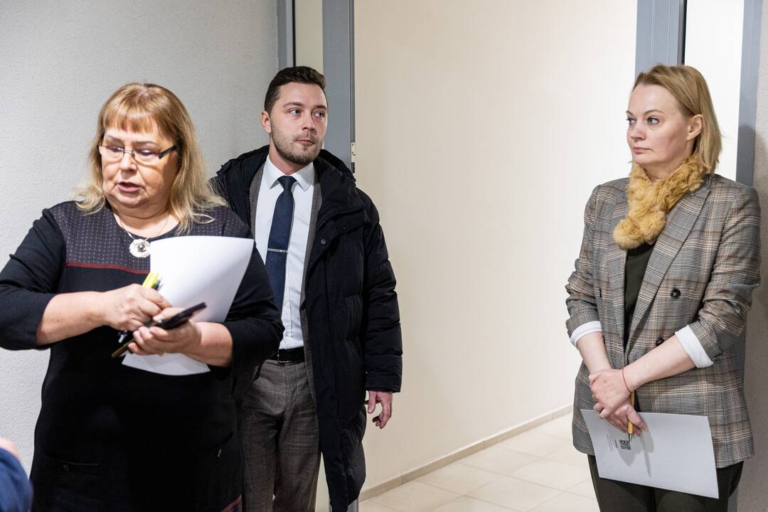 Tryliktasis Lietuvos Respublikos Seimas susirinko į paskutinį posėdį