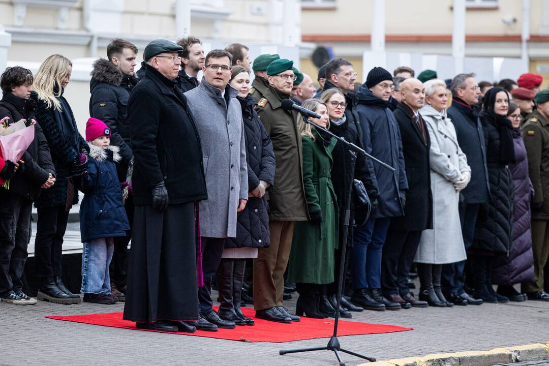 Iškilminga ministrų pasikeitimo ceremonija prie KAM