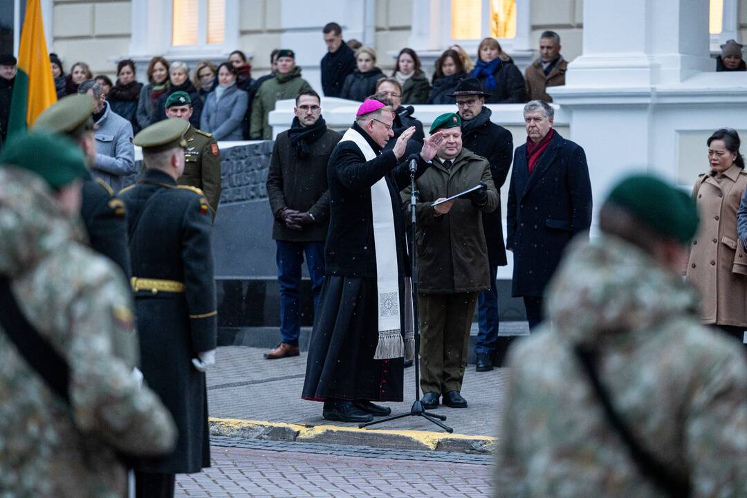 Iškilminga ministrų pasikeitimo ceremonija prie KAM