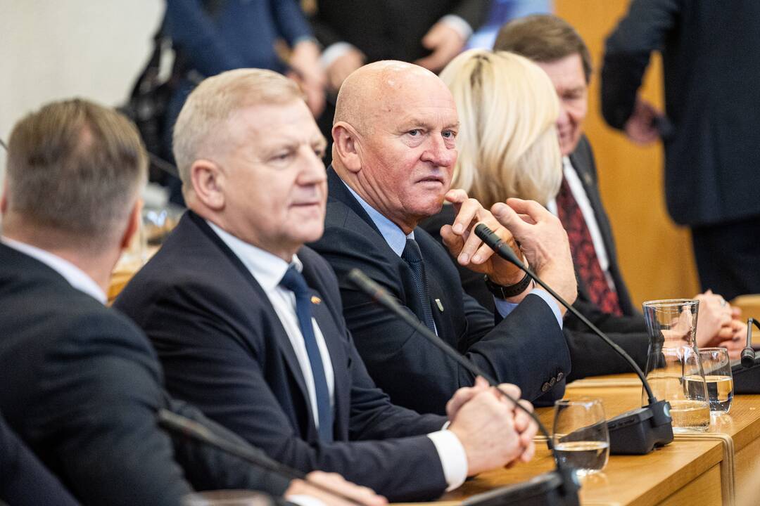 Premjeras susitiko su Lietuvos savivaldybių asociacijos vadovybe ir merais
