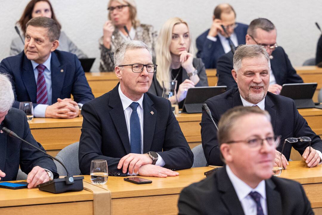 Premjeras susitiko su Lietuvos savivaldybių asociacijos vadovybe ir merais