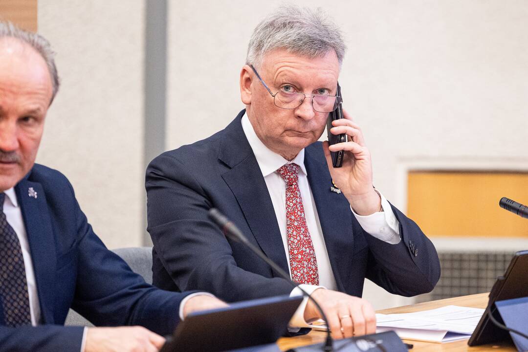 Premjeras susitiko su Lietuvos savivaldybių asociacijos vadovybe ir merais
