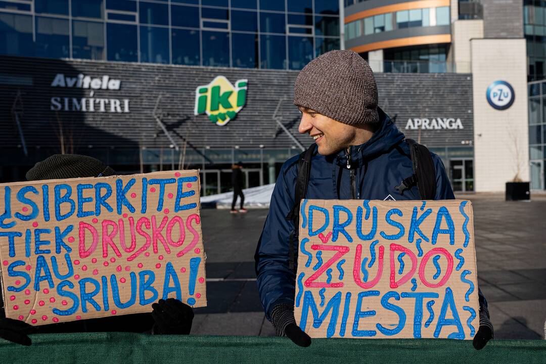 Protestas dėl perteklinio druskos naudojimo prižiūrint gatves