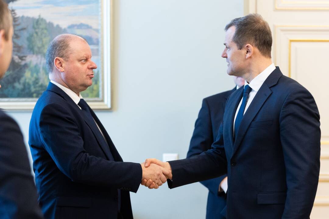 Prezidentas susitiko su partijų lyderiais
