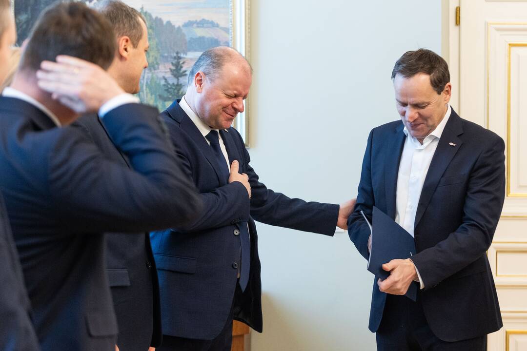 Prezidentas susitiko su partijų lyderiais