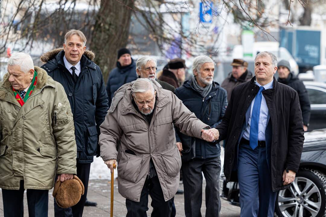 Signataro S. Pečeliūno laidotuvės