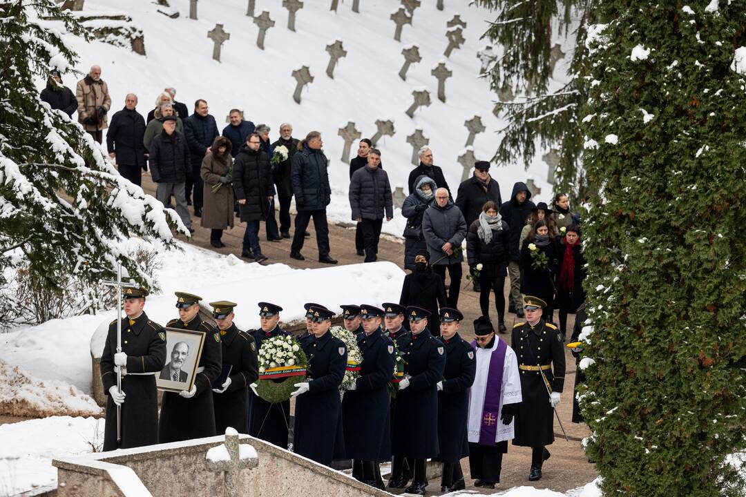 Signataro S. Pečeliūno laidotuvės