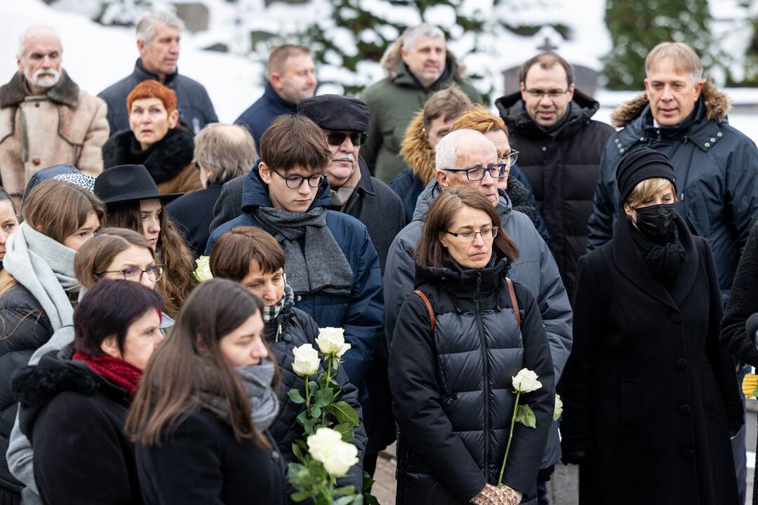 Signataro S. Pečeliūno laidotuvės
