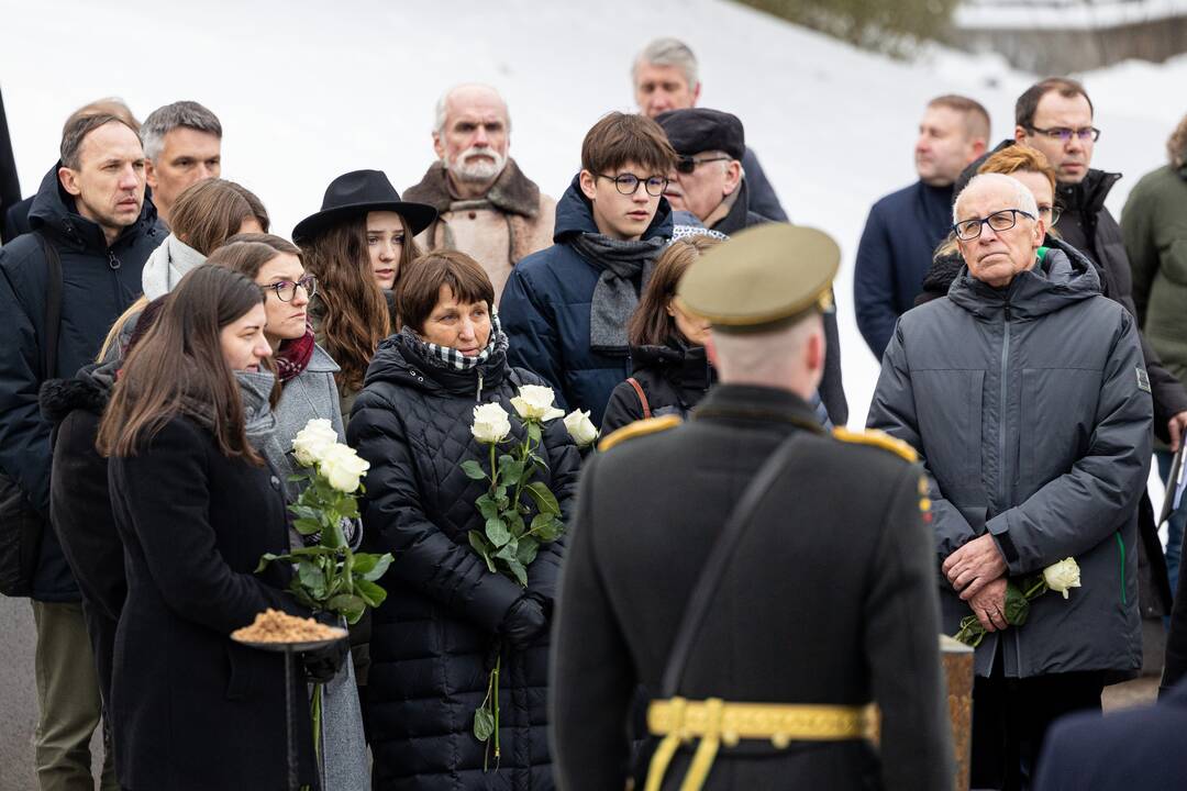 Signataro S. Pečeliūno laidotuvės