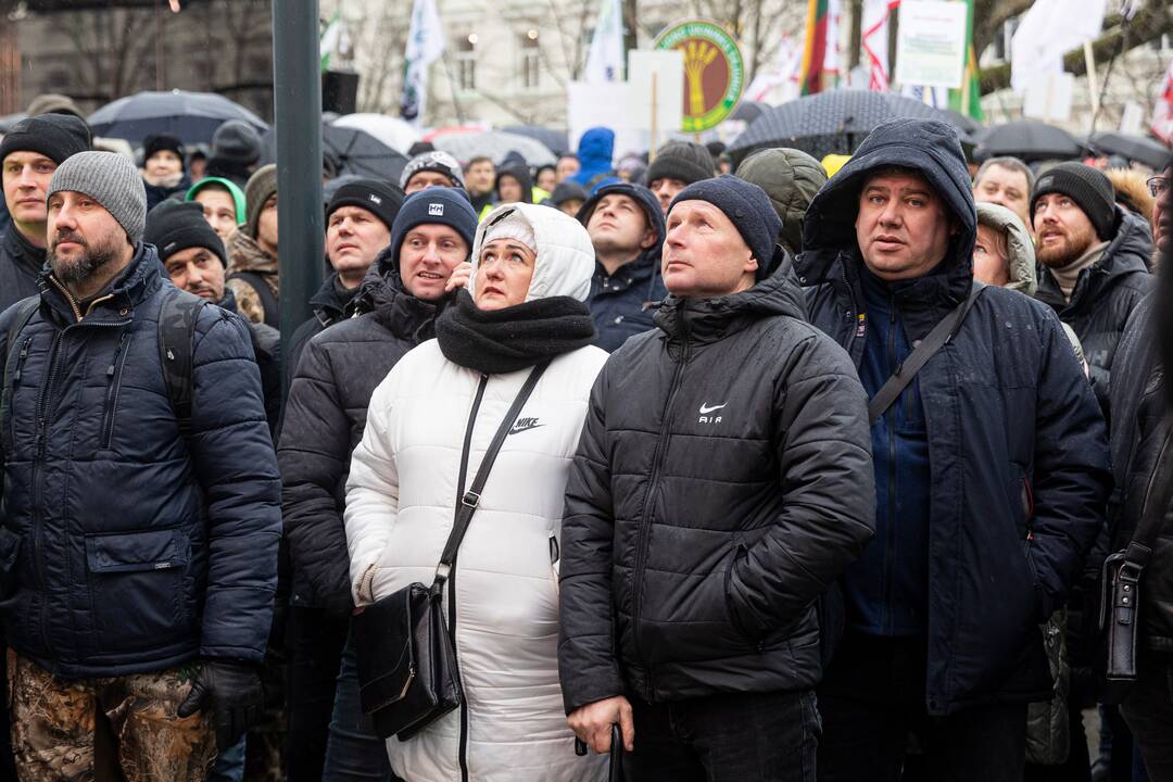 Vilniuje prasidėjo žemdirbių mitingas