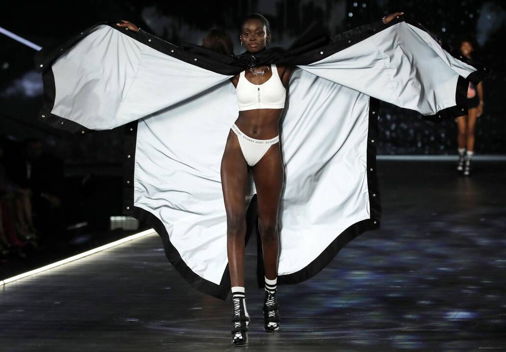 „Victoria's Secret“ šou Niujorke