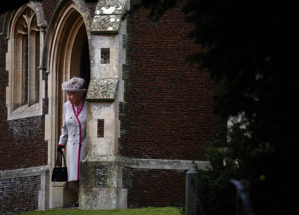 Britų karališkoji šeima švenčia Kalėdas