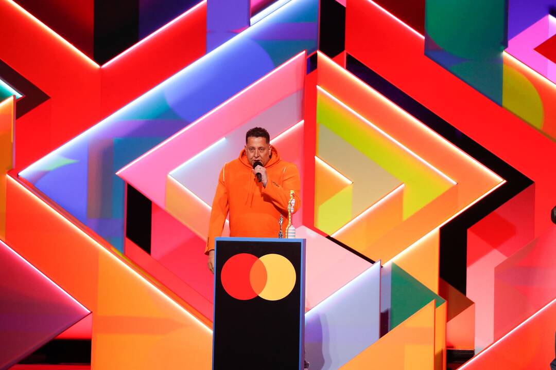 Per „Brit Awards“ ceremoniją už „Metų albumą“ pagerbta Dua Lipa
