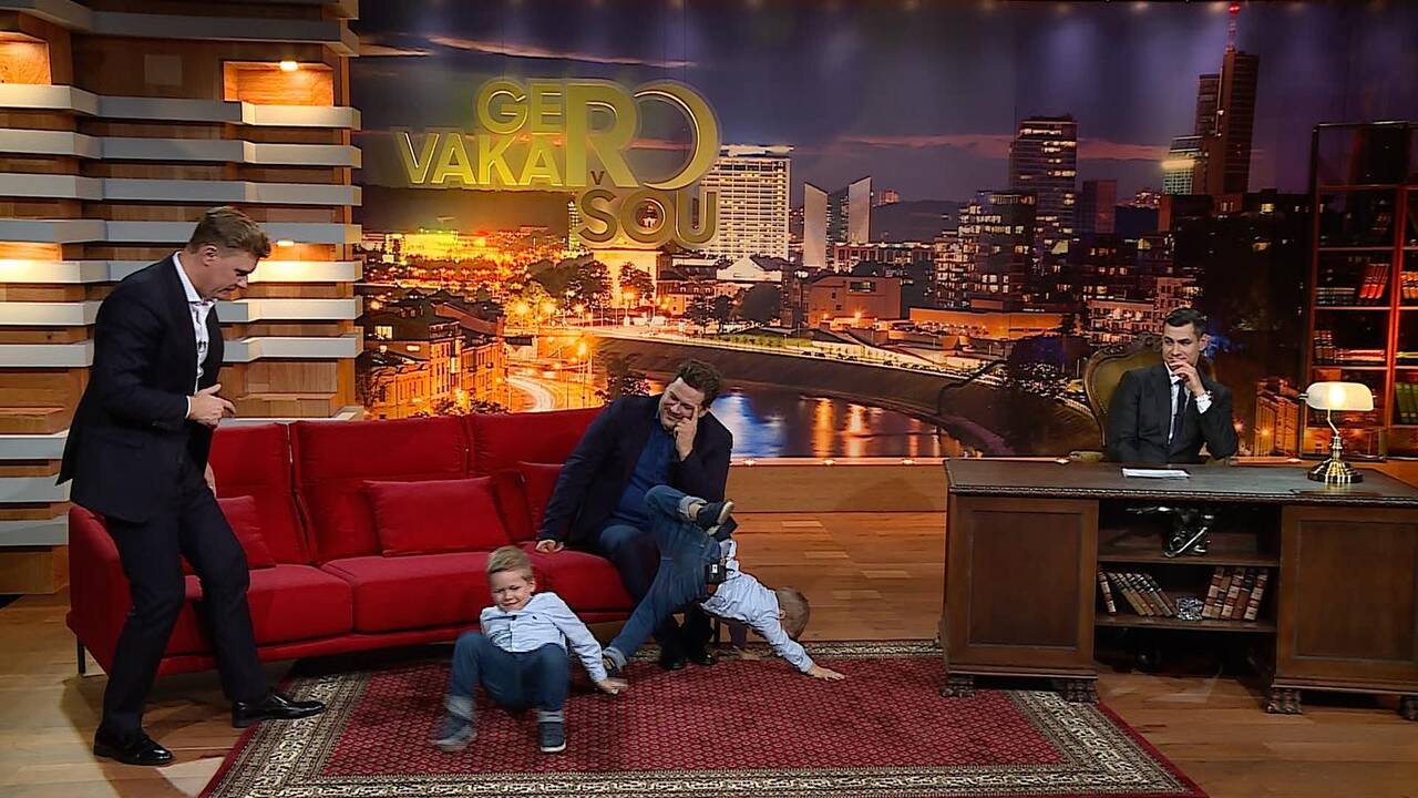 Merūnas Vitulskis su sūnumis
