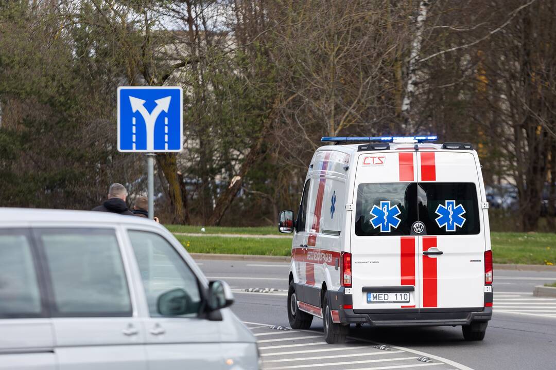 Į Vilnių pasieniečių sraigtasparniu atskraidinta donoro širdis