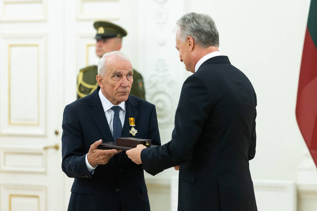 Valstybės apdovanojimų įteikimo ceremonija