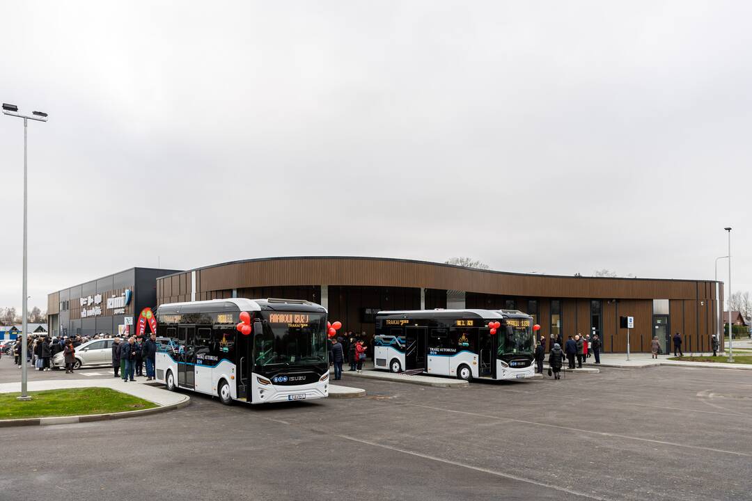 Trakuose atidaryta nauja autobusų stotis