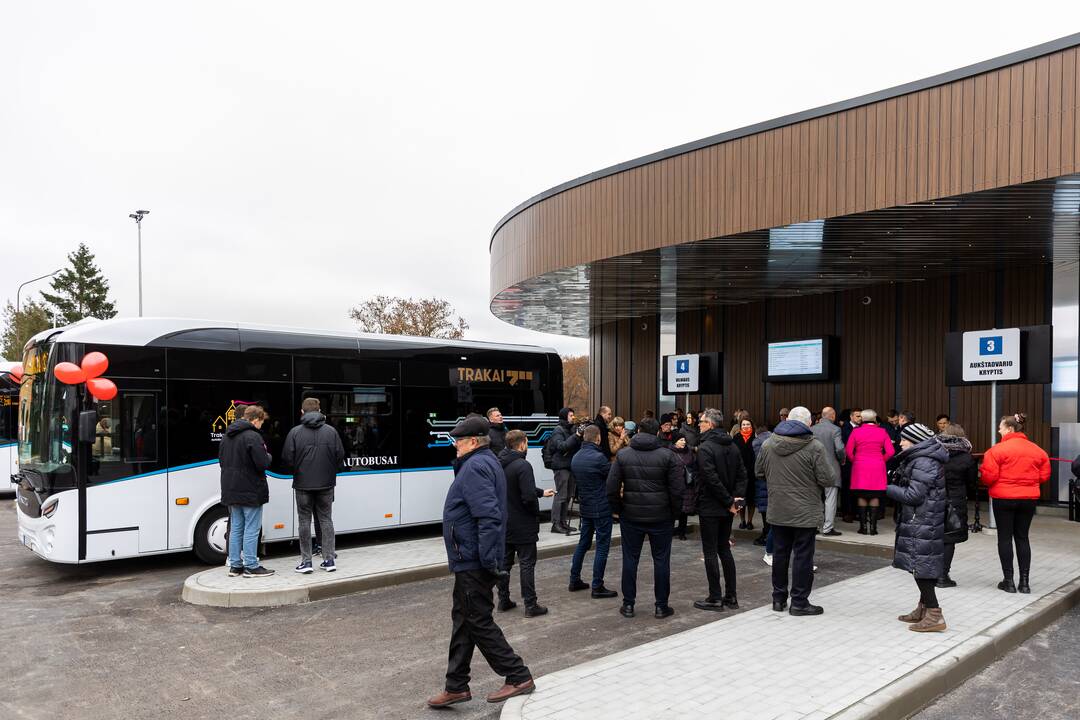 Trakuose atidaryta nauja autobusų stotis