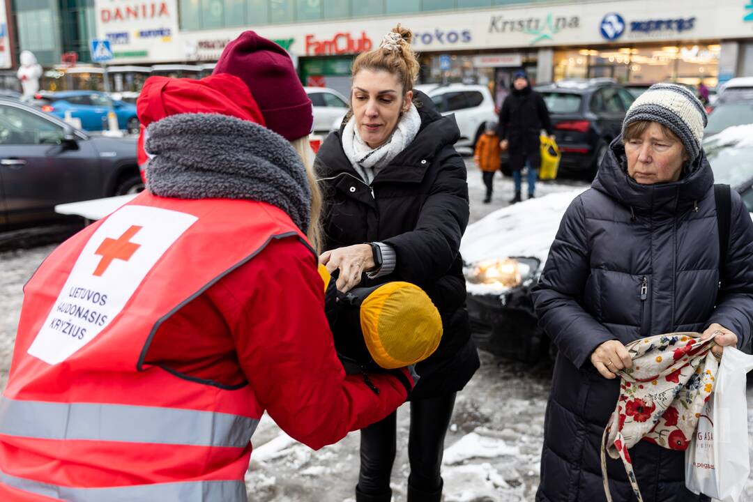 Miegmaišių rinkimo akcija Ukrainos žmonėms Vilniuje