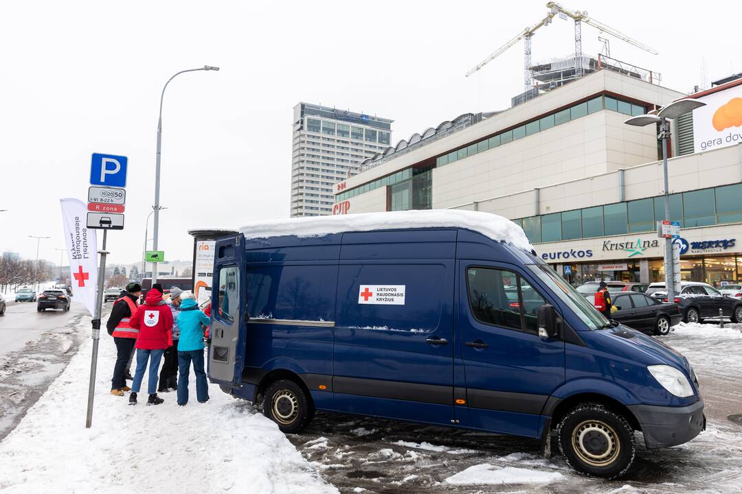 Miegmaišių rinkimo akcija Ukrainos žmonėms Vilniuje