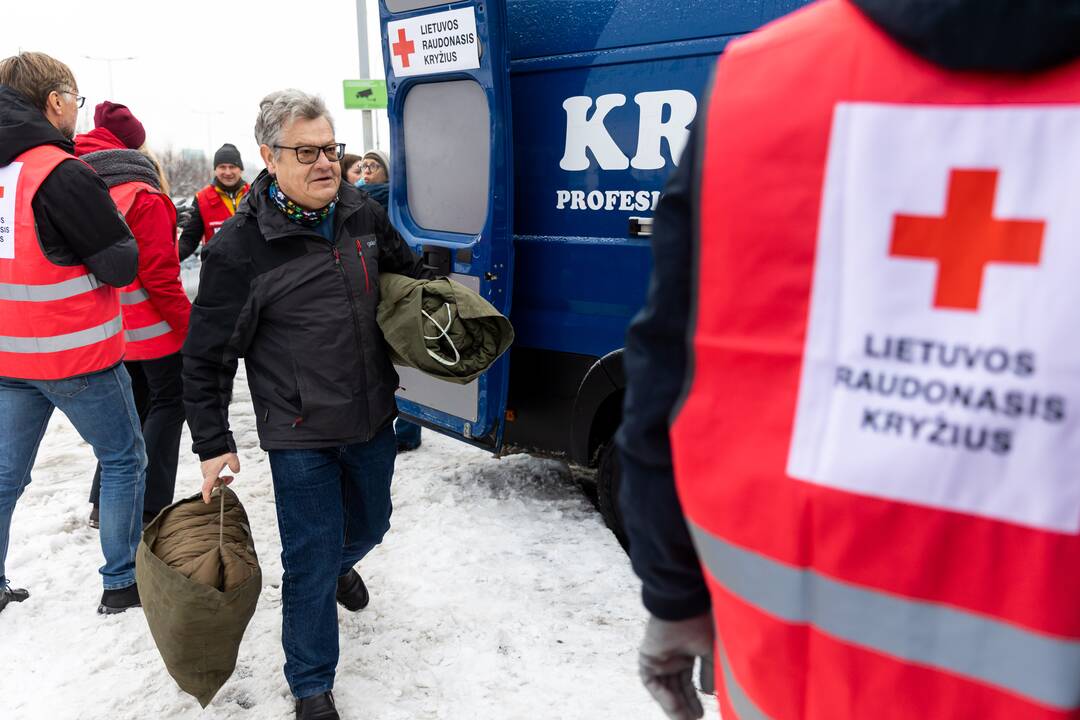 Miegmaišių rinkimo akcija Ukrainos žmonėms Vilniuje