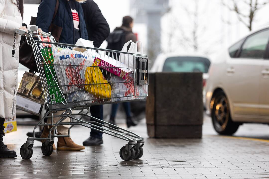 Apsipirkimo karštligė prieš šventes Vilniuje