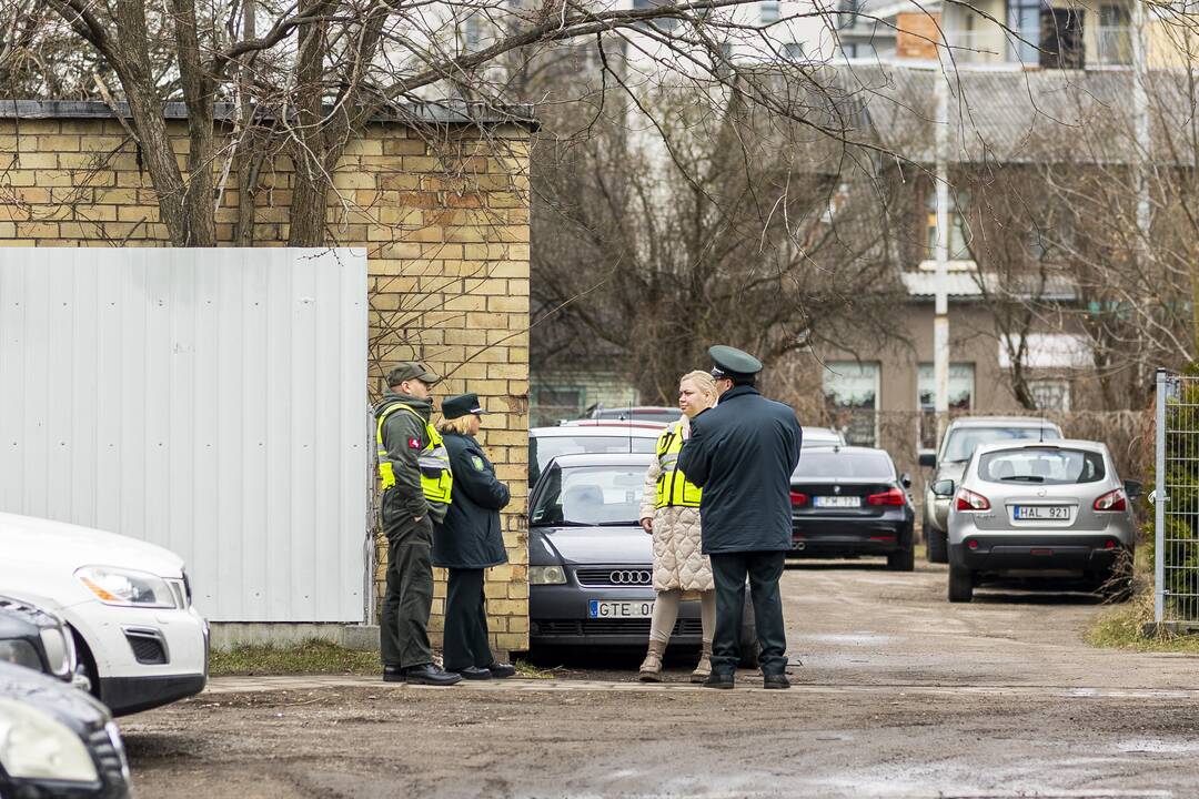 Skandalas Vilniaus rajono savivaldybėje: neleidžiama išvežti biuletenių