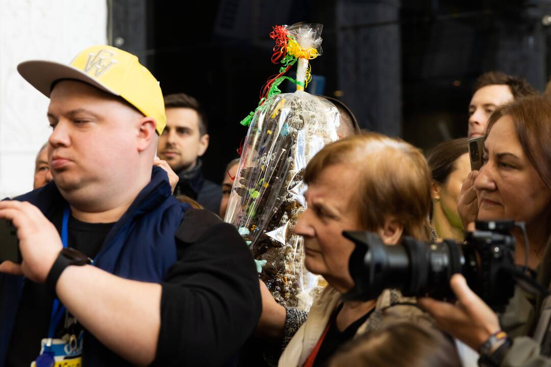 A. Valujavičiaus pasitikimas Vilniaus oro uoste