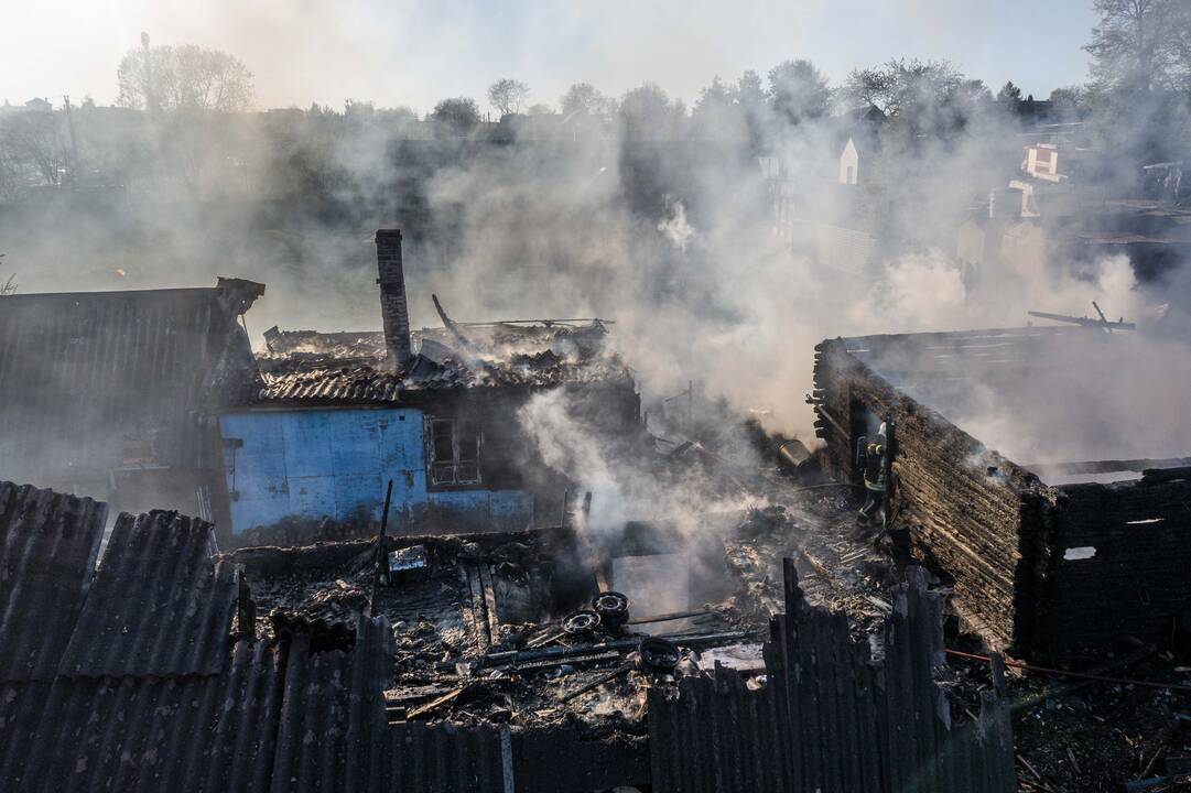 Didelis gaisras Nemėžyje