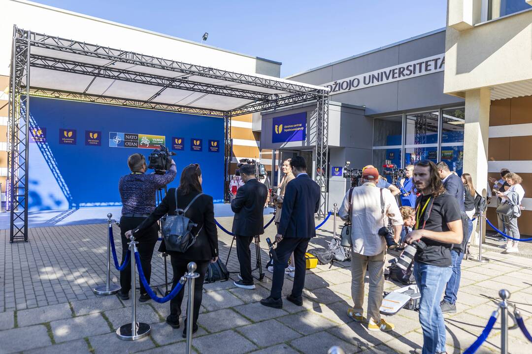 D. Nausėdienės ir O. Zelenskos priėmimas Ukrainos centre