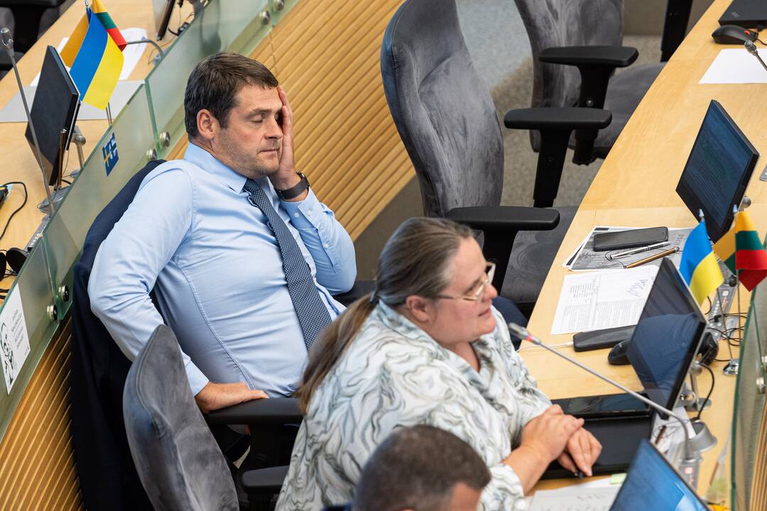 Siūlymas pradėti apkaltos procesą R. Žemaitaičiui