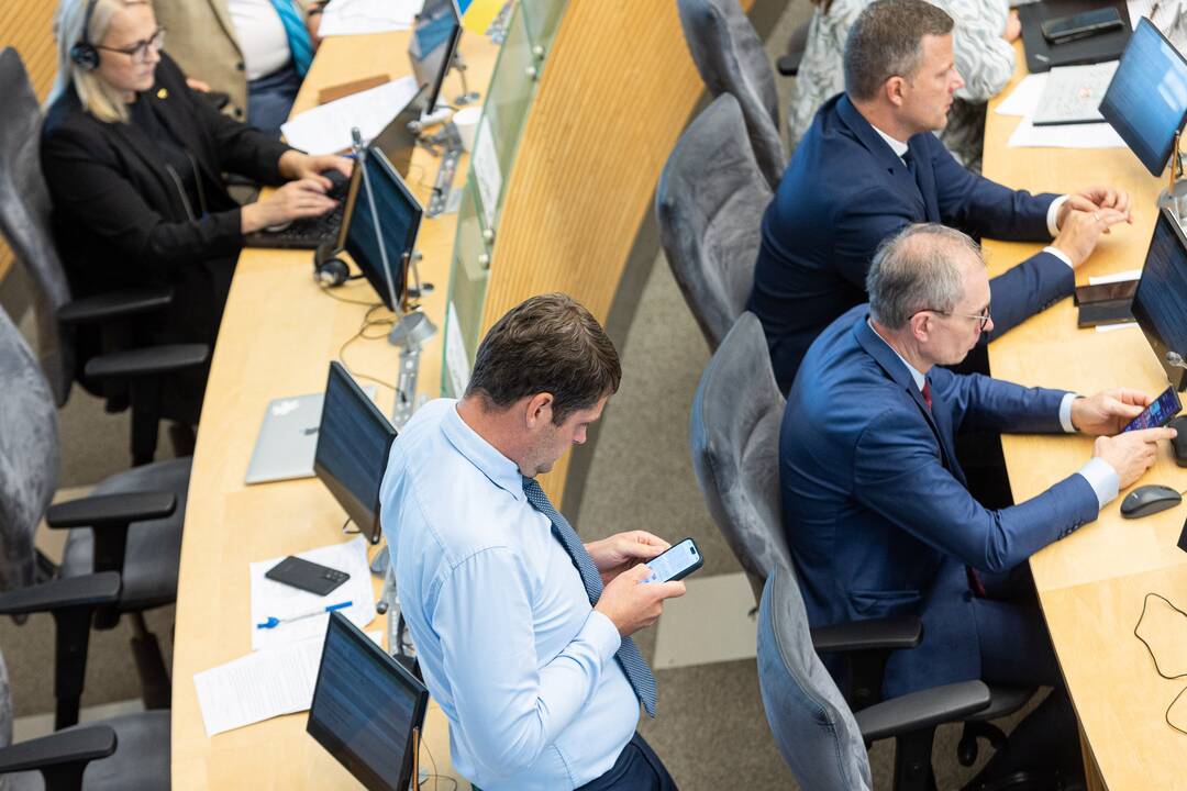 Siūlymas pradėti apkaltos procesą R. Žemaitaičiui