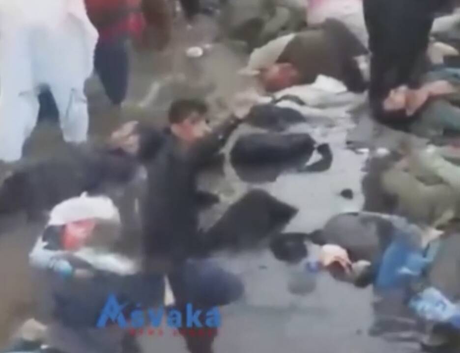 Prie Kabulo oro uosto driokstelėjo sprogimai