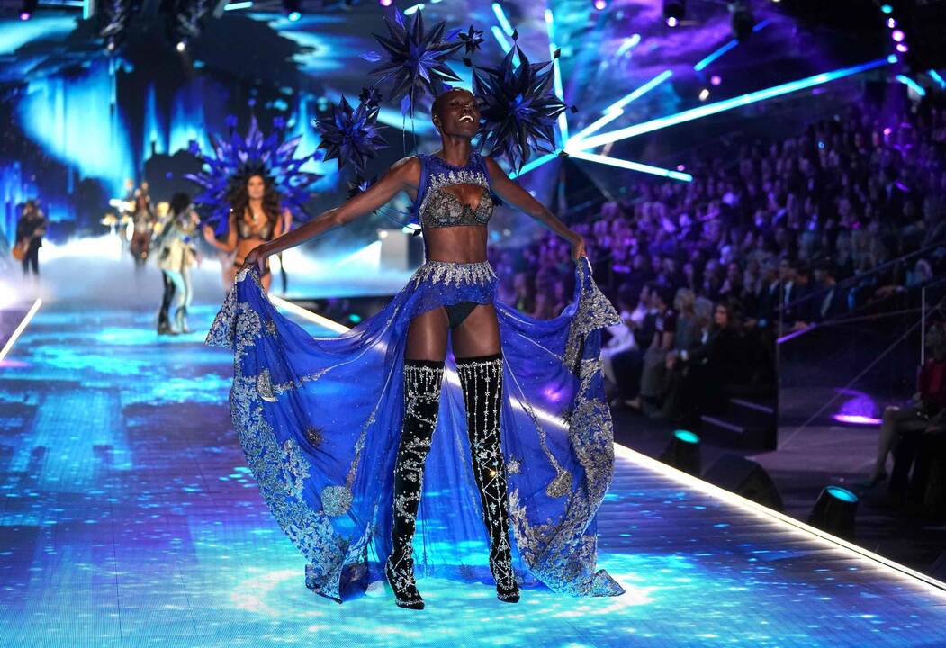 „Victoria's Secret“ šou Niujorke