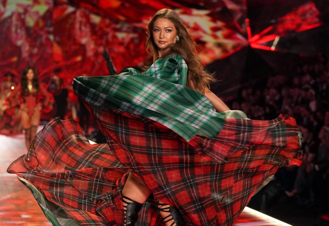 „Victoria's Secret“ šou Niujorke